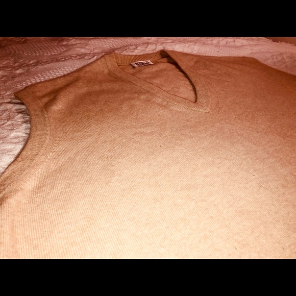 N.peal Men’s xl cashmere vest - Picture 2 of 5